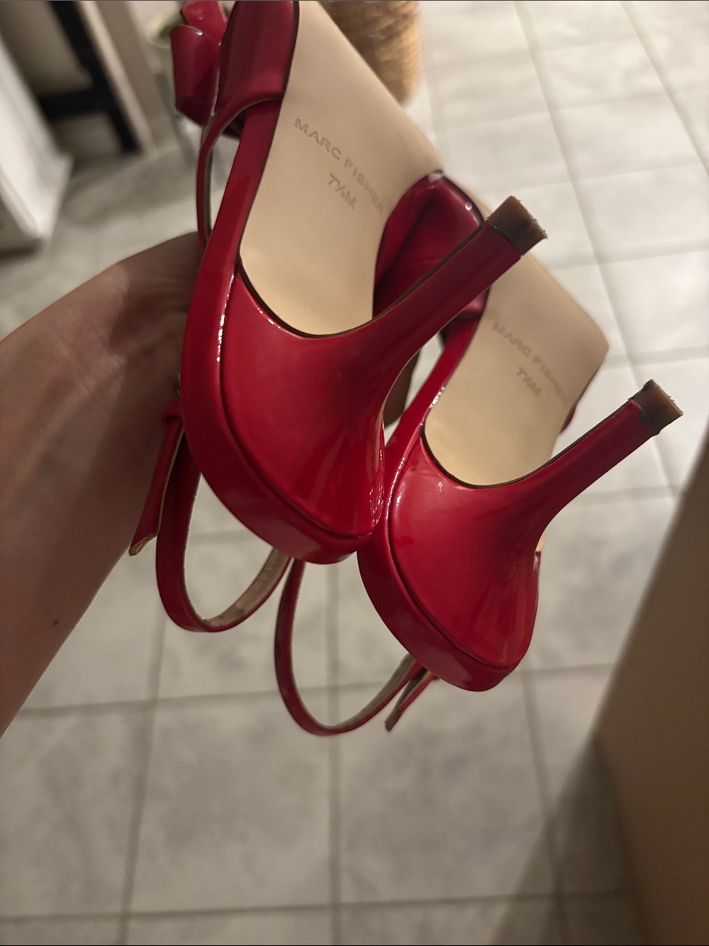 Marc Fisher Red Patent Pointed Slingback Flats with Bow - Picture 6 of 8